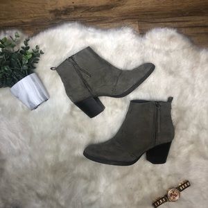 American Eagle Grey Heeled Booties